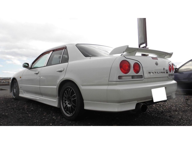 中古車 日産 スカイライン 2 5 25gt Xターボ R34型 Rays社外ホイール の中古車詳細 2 328km ホワイト 福島県 148万円 中古車情報 中古車検索なら 車選びドットコム 車選び Com