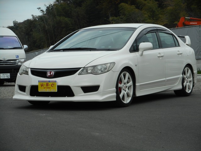 中古車情報 ホンダ シビックタイプr 2 0 あり フロント回りに軽度なレベル ボンネット フロントバンバー の中古車詳細 走行距離 9 0万km カラー チャンピオンシップホワイト Nh0 販売地域 神奈川県横浜市瀬谷区 中古車を探すなら Carme カーミー 中古車