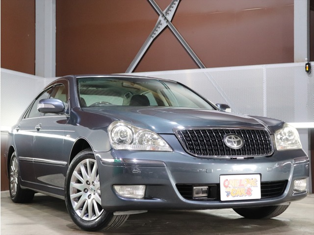 中古車 トヨタ クラウンマジェスタ 4 3 Cタイプ 純正hddナビ Etc パワーシート の中古車詳細 86 738km グレーメタリック 1f9 愛知県 73 8万円 中古車情報 中古車検索なら 車選びドットコム 車選び Com