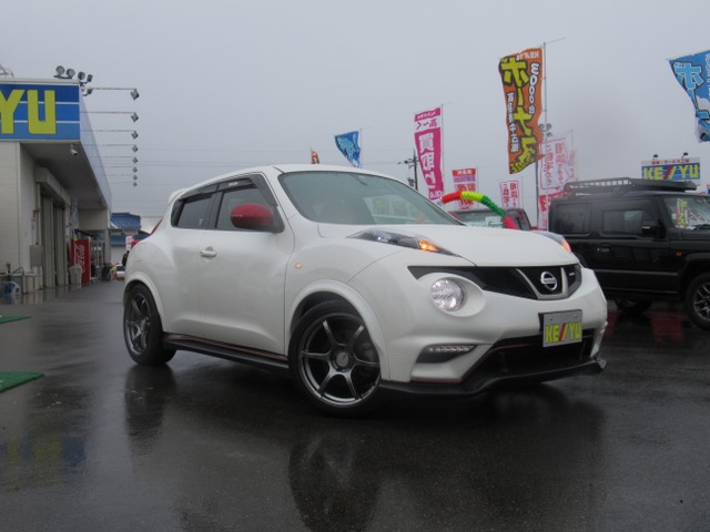 中古車 日産 ジューク 1 6 Nismo 4wd 禁煙4wd車 Sd地デジナビ エンスタ の中古車詳細 28 097km ブリリアントホワイトパール 石川県 139万円 中古車情報 中古車検索なら 車選びドットコム 車選び Com