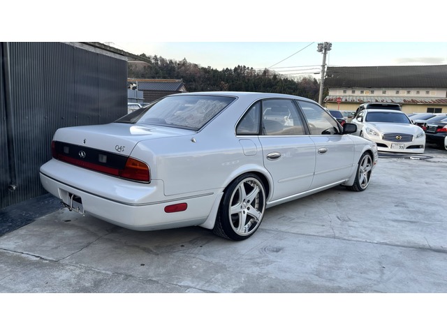 中古車 日産 インフィニティq45 4 5 タイプv 油圧アクティブサスペンション装着車 サスコン Oz 19インチ サンルーフ の中古車詳細 64 950km Wk1ホワイト 宮城県 66万円 中古車情報 中古車検索なら 車選びドットコム 車選び Com