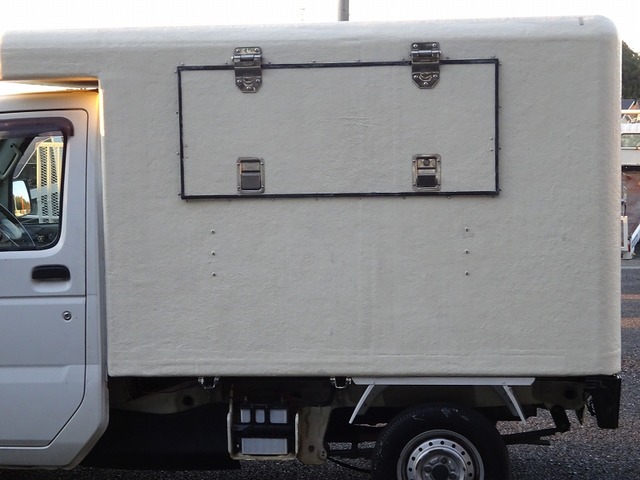 中古車 スズキ キャリイ 移動販売車 キッチンカー ケータリング の中古車詳細 139 780km ホワイト 茨城県 Sold Out 中古車情報 中古車検索なら 車選びドットコム 車選び Com