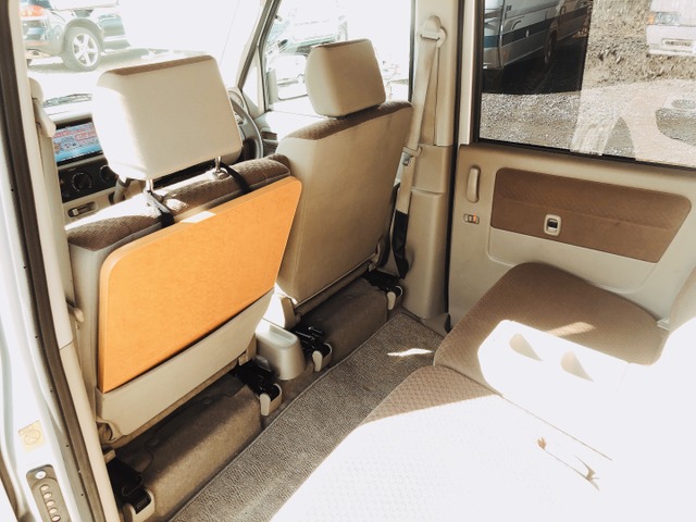 中古車 スズキ エブリイ ピクニック キャンピングカー広島 の中古車詳細 103 000km シルバー 福岡県 138万円 中古車 情報 中古車検索なら 車選びドットコム 車選び Com