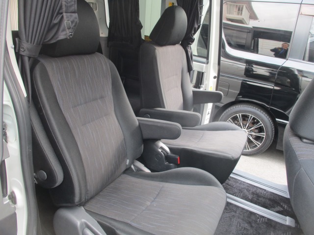 中古車 トヨタ ノア 2 0 Si ツインモニター の中古車詳細 87 4km パールホワイト 愛知県 Sold Out 中古車 情報 中古車検索なら 車選びドットコム 車選び Com