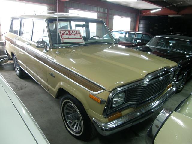 中古車 クライスラー ジープ グランドワゴニア 1981 Ltdエディション4x4 の中古車詳細 Km Br 不明 クリーム 北海道 440万円 中古車情報 中古車検索なら 車選びドットコム 車選び Com 中古車 クライスラー ジープ グランドワゴニア 1981 Ltdエディション4x4 の中古車詳細 Km Br 不明 クリーム 北海道 440万円 中古車情報 中古車検索なら 車選びドットコム 車選び Com