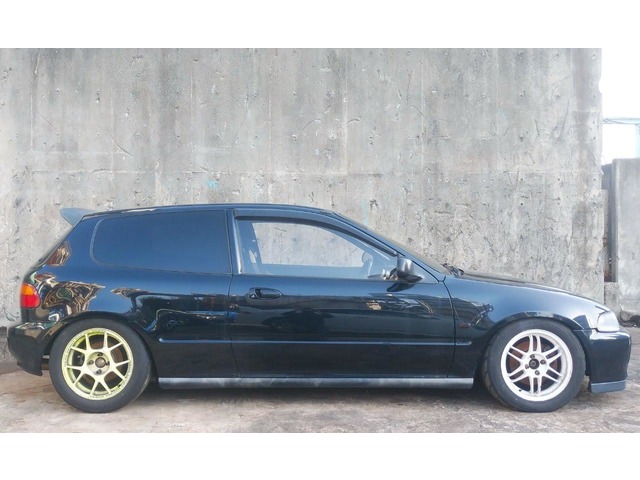 中古車 ホンダ シビック 1 6 Sir 1 8フルチューンエンジン ハイカム の中古車詳細 2 000km ブラック 愛知県 249万円 中古車情報 中古車検索なら 車選びドットコム 車選び Com