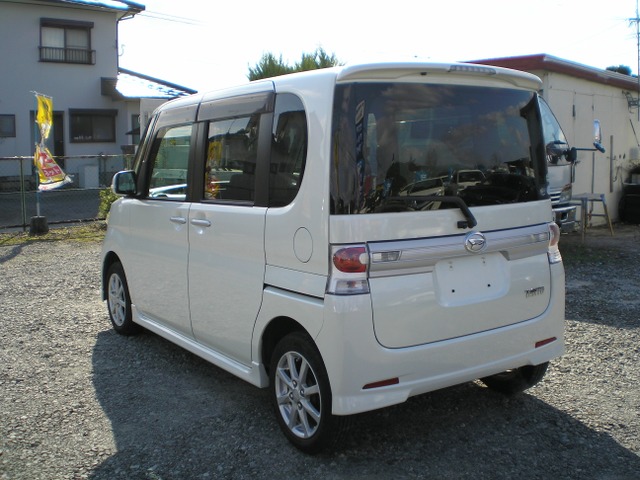 中古車 ダイハツ タントカスタム X 保証点検整備付 バッテリー交換 の中古車詳細 129 000km パールホワイト 佐賀県 Sold Out 中古車情報 中古車検索なら 車選びドットコム 車選び Com