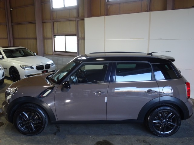 中古車 Bmw ミニクロスオーバー クーパー S 2年車検付 保証付 乗出し144 8万円 の中古車詳細 57 763km ライトコーヒー ブラックルーフ 千葉県 Sold Out 中古車情報 中古車検索なら 車選びドットコム 車選び Com