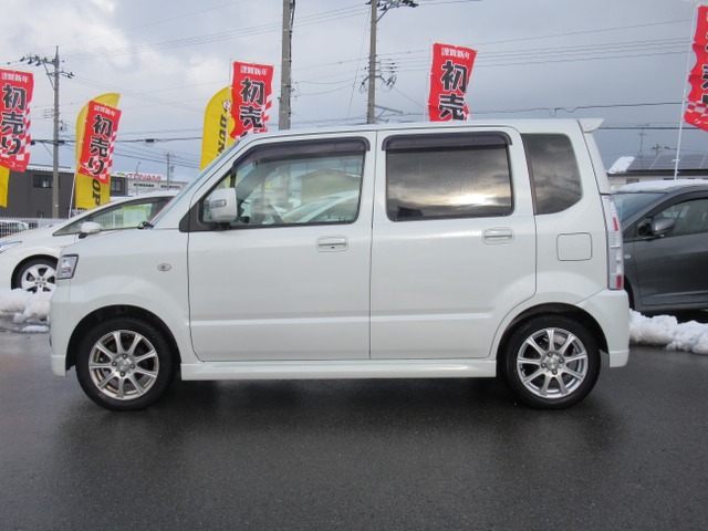 中古車 スズキ ワゴンrスティングレー T ターボ 禁煙車 Hdd地デジナビ Etc の中古車詳細 63 733km パールホワイト 石川県 19 9万円 中古車情報 中古車検索なら 車選びドットコム 車選び Com