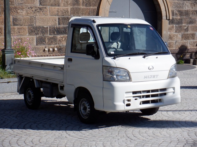 中古車 ダイハツ ハイゼットトラック コンパクトテールリフト 4WD