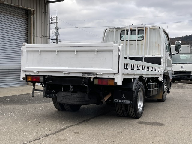 中古車 三菱ふそう キャンターガッツ 平ボディ 1 5t バイク運搬車 の中古車詳細 218 911km ホワイト 佐賀県 49 8万円 中古車情報 中古車検索なら 車選びドットコム 車選び Com