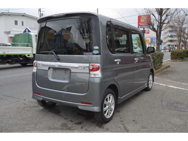 中古車 ダイハツ タントカスタム X の中古車詳細 132 800km グレーs35 神奈川県 16万円 中古車情報 中古車検索なら 車 選びドットコム 車選び Com