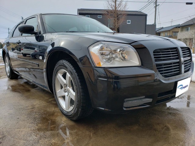 中古車 ダッジ マグナム Se 2 7 V6 弊社管理ユーザー様買取車 オリジナル車輌 の中古車詳細 80 000km ブリリアントブラッククリスタルパールコー 新潟県 41 8万円 中古車情報 中古車検索なら 車選びドットコム 車選び Com