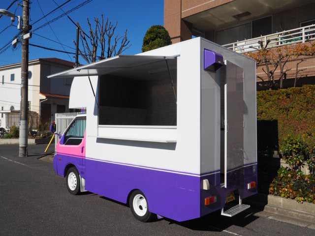 中古車 マツダ ボンゴトラック 移動販売車 キッチンカー 移動販売車 ケータリング車 の中古車詳細 61 9km ホワイト 色替 東京都 168万円 中古車情報 中古車検索なら 車選びドットコム 車選び Com