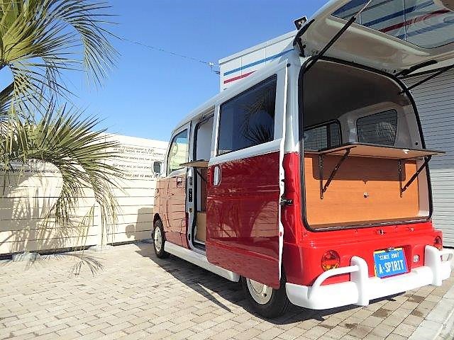 中古車 スズキ エブリイ Pc リミテッド ハイルーフ 移動販売車 ワーゲンバス仕様 の中古車詳細 164km レッド ホワイト 三重県 2万円 中古車情報 中古車検索なら 車選びドットコム 車選び Com