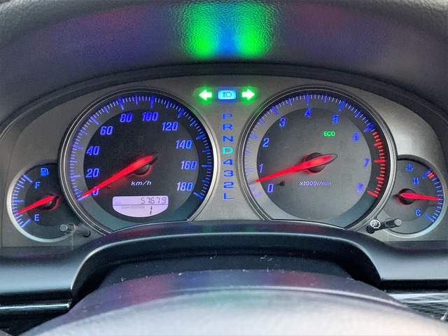 中古車 トヨタ マークiiブリット 2 5 Ir S の中古車詳細 57 679km シルバー 1co 大阪府 29万円 中古車 情報 中古車検索なら 車選びドットコム 車選び Com