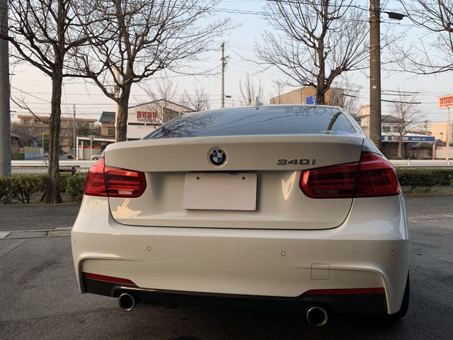中古車情報 ｂｍｗ 3シリーズ 340i Mスポーツ 修復歴無し の中古車詳細 走行距離 1 8万km カラー アルピンホワイト 販売地域 愛知県名古屋市天白区 中古車を探すなら Carme カーミー 中古車