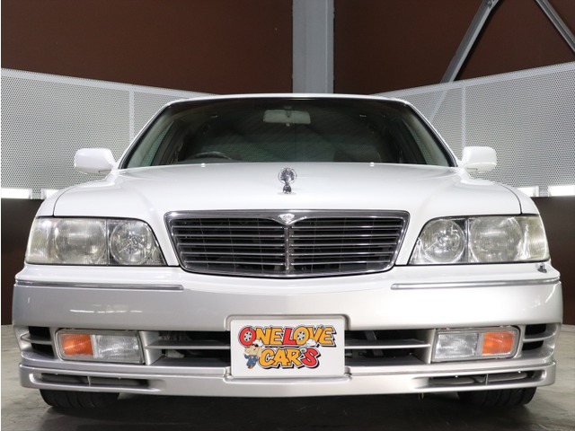 中古車 日産 シーマ 4 1 41l 社外18inアルミ Hddナビ Etc の中古車詳細 73 500km ホワイトパールツートン 1s1 愛知県 Sold Out 中古車情報 中古車検索なら 車選びドットコム 車選び Com