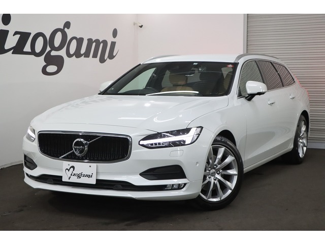 中古車 ボルボ V90 T5 モメンタム 茶革パワーシート パイロットアシスト の中古車詳細 29 000km ホワイト 大阪府 345万円 中古車情報 中古車検索なら 車選びドットコム 車選び Com