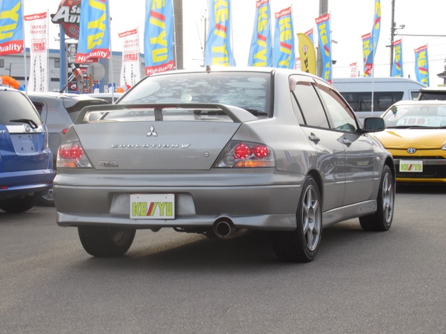 中古車 三菱 ランサーエボリューション 2 0 Gt A Vii 4wd 禁煙車 Hddナビ 18年冬タイヤ の中古車詳細 92 051km クィーンズシルバー 石川県 75 9万円 中古車情報 中古車検索なら 車選びドットコム 車選び Com