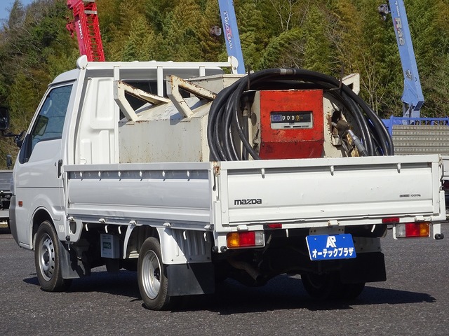 中古車 マツダ ボンゴトラック 1 8 Dx タンクローリー 福知工業 0 9kℓ の中古車詳細 111 758km ホワイト 茨城県 95 8万円 中古車情報 中古車検索なら 車選びドットコム 車選び Com