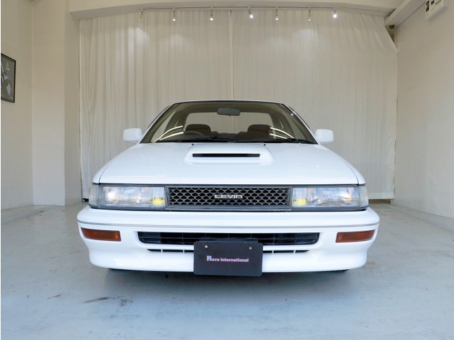 中古車 トヨタ カローラレビン 1 6 Gt Z ワンオーナー フルノーマル車 後期型 の中古車詳細 65 465km ホワイト 東京都 198万円 中古車情報 中古車検索なら 車選びドットコム 車選び Com