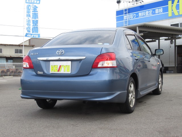 中古車 トヨタ ベルタ 1 3 G 禁煙車 ワンオーナー スタッドレス付 の中古車詳細 570km グレイッシュブルーメタリック 石川県 19 9万円 中古車情報 中古車検索なら 車選びドットコム 車選び Com