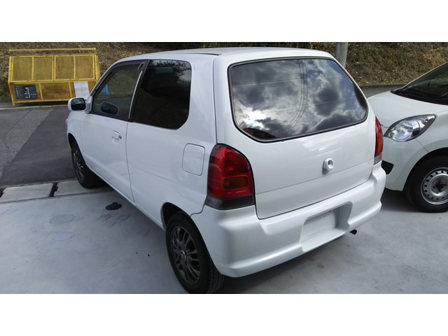 中古車 スズキ アルト N 1 3d ワゴン 5速mt の中古車詳細 31 000km ホワイト 兵庫県 Sold Out 中古車情報 中古車検索なら 車選びドットコム 車選び Com