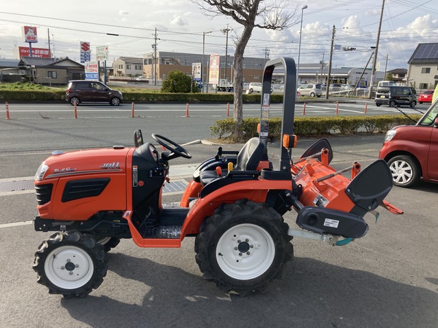 中古車 その他 クボタ トラクタ 10馬力 67時間 4wd の中古車詳細 67km オレンジ 静岡県 75万円 中古車情報 中古車 検索なら 車選びドットコム 車選び Com