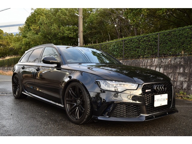 中古車 アウディ Rs6アバント 4 0 4wd ユーザー下取車 ディーラー整備 aw の中古車詳細 90 000km ブラックm 奈良県 Sold Out 中古車情報 中古車検索なら 車選びドットコム 車選び Com