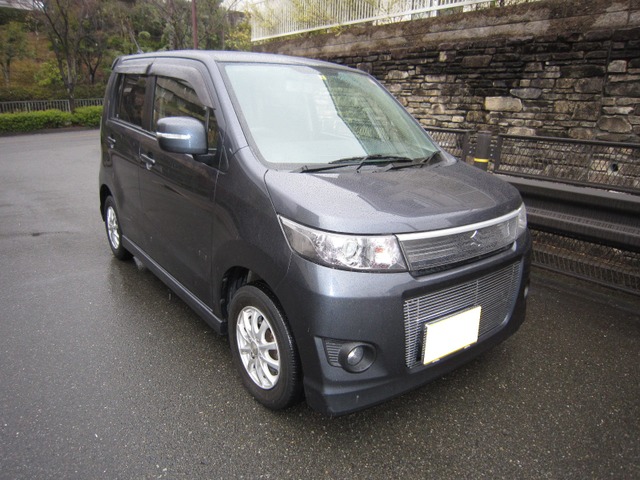 中古車 スズキ ワゴンrスティングレー リミテッドii バックカメラ 走8 6万 検3 5 の中古車詳細 86 500km ルナグレーパールメタリック 京都府 39 8万円 中古車情報 中古車検索なら 車選びドットコム 車選び Com