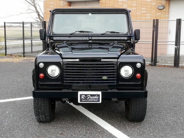中古車 ランドローバー ディフェンダー 90 Sw 50th 4wd の中古車詳細 119 791km ブラック 色替え 埼玉県 Sold Out 中古車情報 中古車検索なら 車選びドットコム 車選び Com