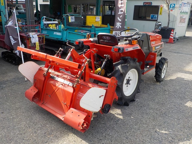 中古車 その他 ヤンマー ホイールトラクター 岡山発 ヤンマー トラクター F 5 の中古車詳細 オレンジ 岡山県 49 5万円 中古車 情報 中古車検索なら 車選びドットコム 車選び Com