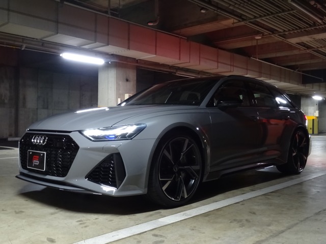 中古車 アウディ Rs6アバント 4 0 4wd の中古車詳細 130km ナルドグレーaudi Exclusive 千葉県 価格応談 中古車情報 中古車検索なら 車選びドットコム 車選び Com