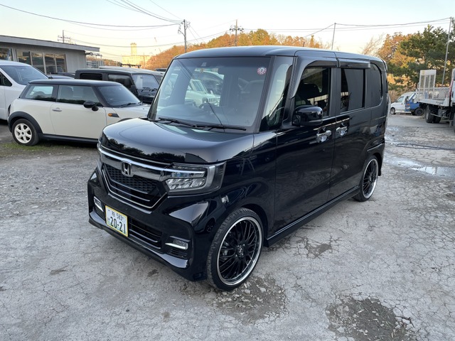 中古車 ホンダ N Boxカスタム G L ターボ ホンダセンシング 低走行 新古車 の中古車詳細 700km ブラック 千葉県 180万円 中古車情報 中古車検索なら 車選びドットコム 車選び Com