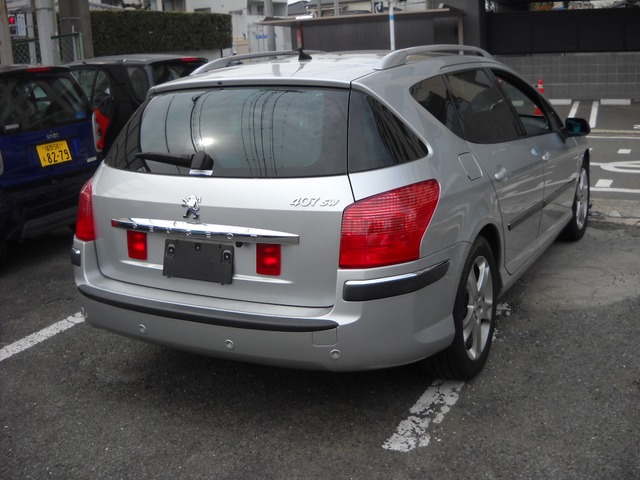中古車 プジョー 407sw 3 0 の中古車詳細 86 000km シルバー 福岡県 29万円 中古車情報 中古車検索なら 車 選びドットコム 車選び Com
