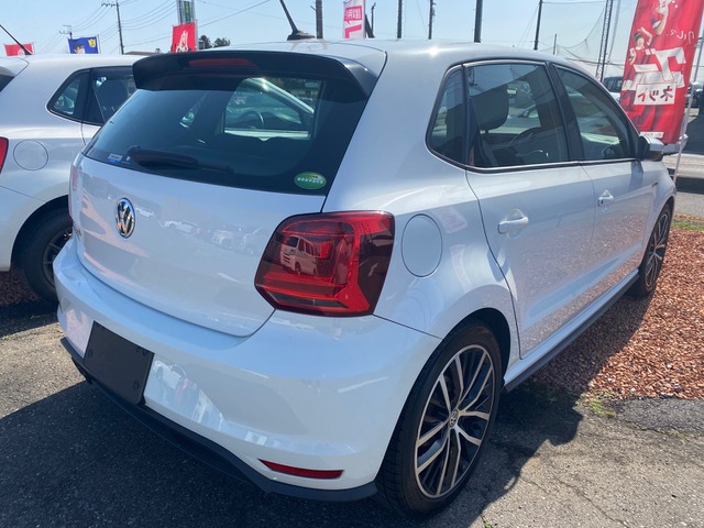 中古車 フォルクスワーゲン ポロgti 純正ナビ Bluetooth付 の中古車詳細 65 490km ホワイト 栃木県 124万円 中古車情報 中古車検索なら 車選びドットコム 車選び Com
