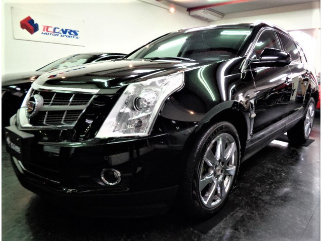 中古車 キャデラック Srxクロスオーバー プレミアム 4wd 黒革srナビtv電動rゲートbose の中古車詳細 73 0km ブラック 大阪府 175万円 中古車情報 中古車検索なら 車選びドットコム 車選び Com
