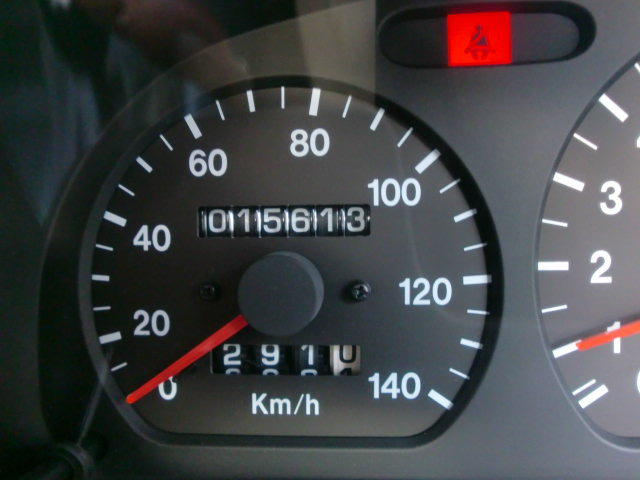 中古車 スズキ カプチーノ フルオープン ユーザー買取車 走行少ない 必見価値有り の中古車詳細 メーター交換 交換前 29 944km 交換後 15 615km 合算値 45 559km シルバー 埼玉県 90万円 中古車情報 中古車検索なら 車選びドットコム 車 選び Com