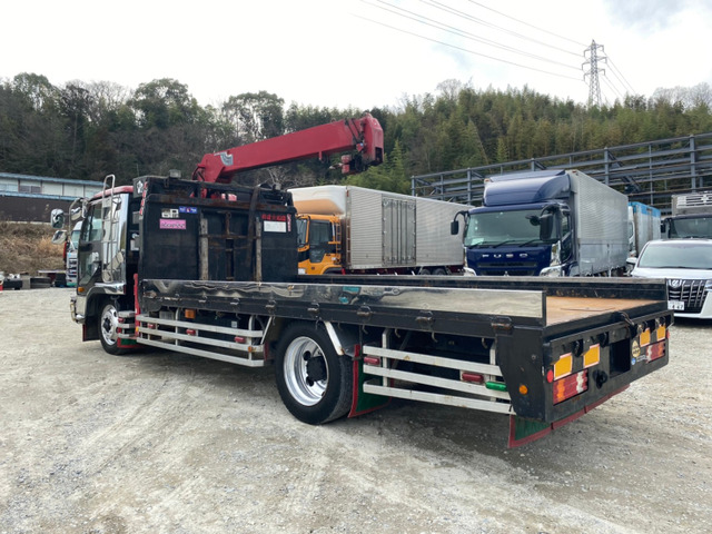 中古車 日産ディーゼル コンドル 増トンユニック 三段ブーム 造りボディ付 の中古車詳細 700 766km ブラック 大阪府 272 8万円 中古車情報 中古車検索なら 車選びドットコム 車選び Com