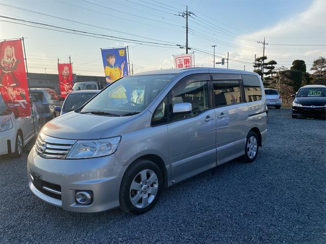 中古車 日産 セレナ 2 0 ハイウェイスター ナビtv Etc スマートキー の中古車詳細 105 000km グレー 埼玉県 30万円 中古車情報 中古車検索なら 車選びドットコム 車選び Com