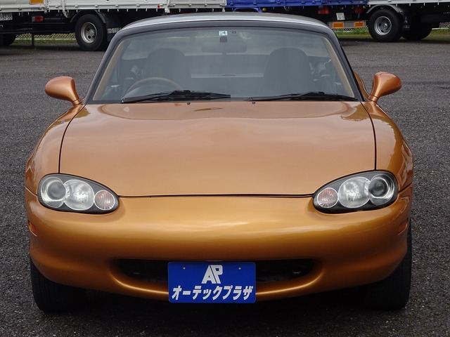 中古車 マツダ ロードスター 1 8 Rs ハードトップ 社外アルミ 社外マフラー の中古車詳細 132 515km オレンジメタリック 茨城県 53 8万円 中古車情報 中古車検索なら 車選びドットコム 車選び Com