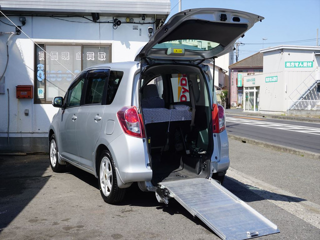 平塚市 神奈川県 で販売のラクティス トヨタ の中古車 中古車を探すなら Carme カーミー 中古車