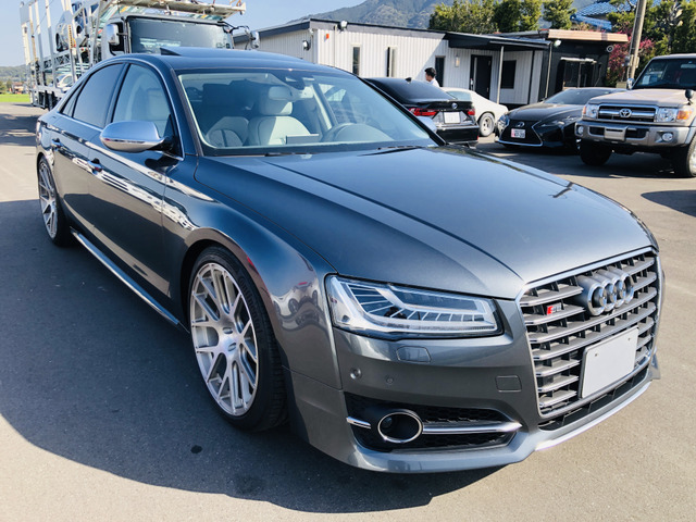 中古車情報 アウディ S8 4 0 4wd 修復歴無し の中古車詳細 走行距離 4210km カラー グレー 販売地域 福岡県糸島市 中古車 を探すなら Carme カーミー 中古車