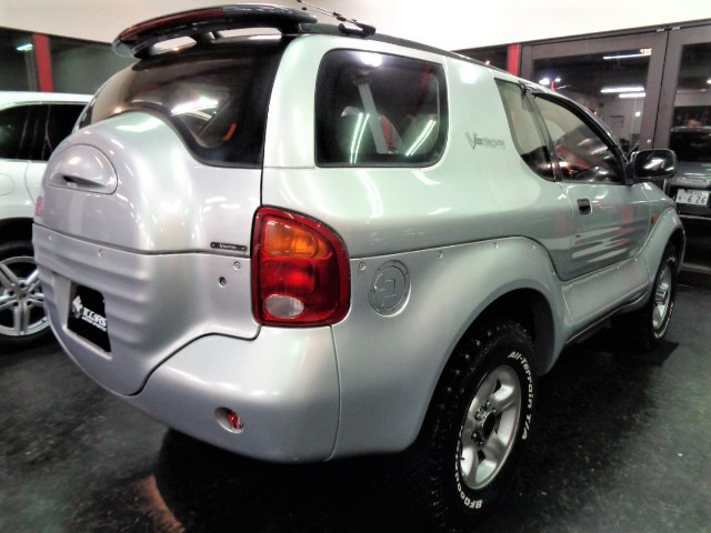 中古車 いすゞ ビークロス カラードフェンダーレカロetc16aw の中古車詳細 65 700km シルバー 大阪府 125万円 中古車 情報 中古車検索なら 車選びドットコム 車選び Com