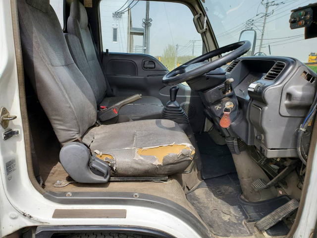 中古車 いすゞ エルフ 脱着装置付コンテナ専用車 の中古車詳細 337 862km ホワイト 福岡県 187万円 中古車情報 中古車 検索なら 車選びドットコム 車選び Com