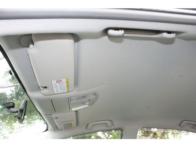 中古車 トヨタ プリウス 1 8 G Ledエディション Gツ リング レザーpkg仕様 の中古車詳細 93 909km ダークバイオレットマイカm 愛知県 54 8万円 中古車情報 中古車検索なら 車選びドットコム 車選び Com