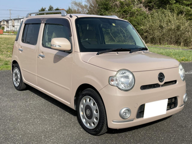 中古車 ダイハツ ミラココア プラス G 内外装綺麗 ナビ Bカメラ付き の中古車詳細 105 018km ココアベージュ 東京都 30万円 中古車情報 中古車検索なら 車選びドットコム 車選び Com