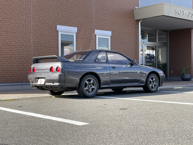 日産 スカイラインGT-R 2.6 4WD 動態保存車実走 1800km 内外極美