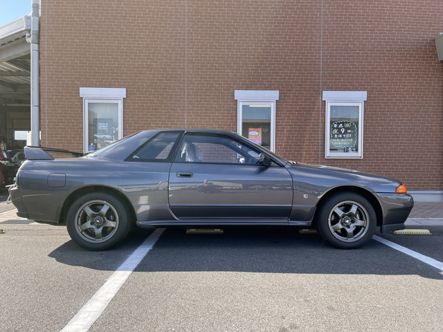 日産 スカイラインGT-R 2.6 4WD 動態保存車実走 1800km 内外極美